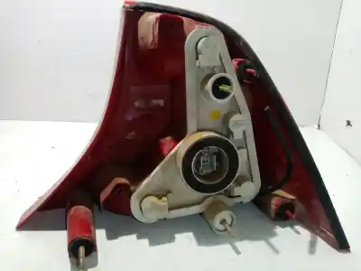 Автозапчасти б/у левый задний фонарь за ford focus i sedán (dfw) 1.8 turbo di / tddi ссылки oem iam 1m5113405b  