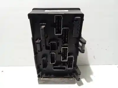 Gebrauchtes Autoersatzteil RELAIS SICHERUNGSKASTEN Multifunktionsrelais zum CHRYSLER VOYAGER (RG)  OEM-IAM-Referenzen 045302393  04727080AD