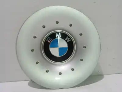 Second-hand car spare part hub caps for bmw serie 5 berlina (e39) 520i oem iam references 36136769109  