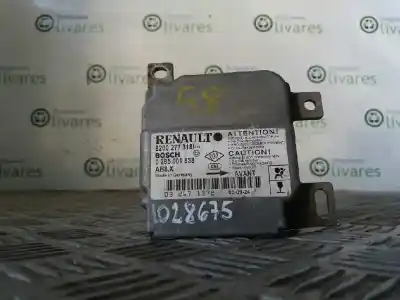 Автозапчастина б/у блок управління подушками безпеки для renault clio ii fase ii (b/cb0) 1.2 посилання на oem iam 0285001538  8200277318
