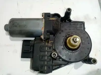 Peça sobressalente para automóvel em segunda mão motor elevador vidro dianteiro direito por audi a6 berlina (4b2) 2.5 v6 24v tdi referências oem iam 0130821774