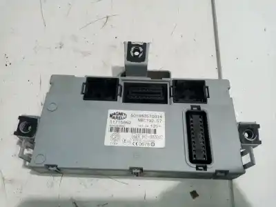 Pezzo di ricambio per auto di seconda mano scatola relè/fusibili per fiat stilo (192) 1.9 jtd cat riferimenti oem iam 51715862