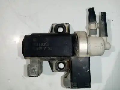 Pezzo di ricambio per auto di seconda mano pompa d aria per fiat stilo (192) 1.9 jtd cat riferimenti oem iam 55188059