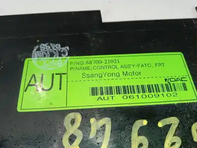 Second-hand car spare part climate control for ssangyong rodius 2.7 turbodiesel cat oem iam references 6870021021  