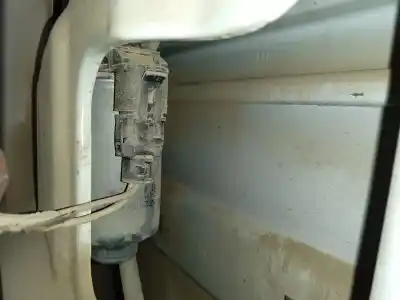 Pezzo di ricambio per auto di seconda mano alzacristalli posteriore destro per renault megane i classic (la0/1_) 1.9 dti (la08, la0n) riferimenti oem iam 7700834340  