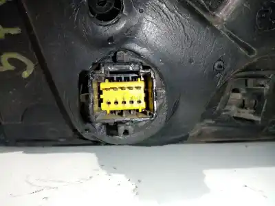 Pezzo di ricambio per auto di seconda mano specchio sinistro per renault megane ii sedán (lm0/1_) 1.9 dci (lm0g, lm1g, lm2c) riferimenti oem iam 7701068373  