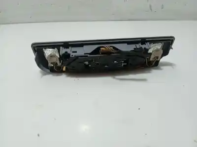 Автозапчасти б/у внутренний свет за audi a3 (8l1) 1.8 ссылки oem iam 8l0947111d  8l4947111