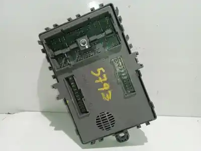 Tweedehands auto-onderdeel relais/zekeringenkastje voor chevrolet aveo / kalos fastback (t250, t255) 1.2 oem iam-referenties 95977258