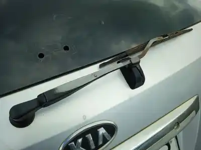 Second-hand car spare part rear windshield wiper arm for kia sorento i (jc) 2.5 crdi oem iam references 988113e000  