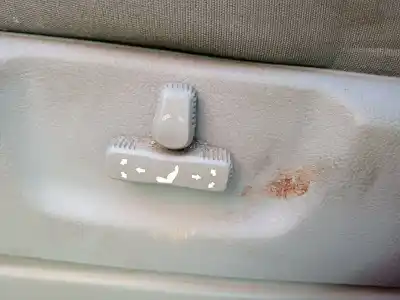 Автозапчасти б/у левое переднее сидение за kia sorento i (jc) 2.5 crdi ссылки oem iam 883003e620yc2   Автозапчасти б/у левое переднее сидение за kia sorento i (jc) 2.5 crdi ссылки oem iam 883003e620yc2