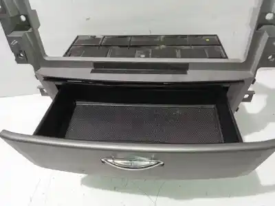 Автозапчасти б/у пепельница за kia sorento i (jc) 2.5 crdi ссылки oem iam 845703e00   Автозапчасти б/у пепельница за kia sorento i (jc) 2.5 crdi ссылки oem iam 845703e00