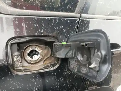 Автозапчастина б/у зовнішній пливний колпак для bmw x5 (e70) 3.0 d посилання на oem iam 51177160634  51177160631
