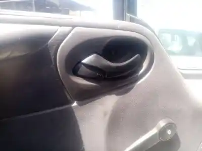 Recambio de automóvil de segunda mano de maneta interior delantera izquierda para ford transit autobús (fd_ _, fb_ _, fs_ _, fz_ _, fc_ _) 2.0 di (f_e_. f_f_. f_g_) referencias oem iam 4077922