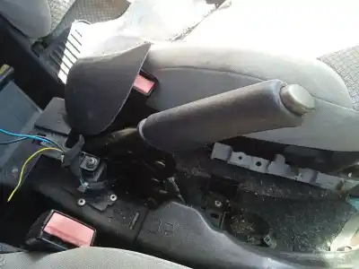 Piesă de schimb auto la mâna a doua Maneta Frana De Mana pentru FIAT STILO (192_) 1.4 16V (192AXH1B, 192BXH1B) Referințe OEM IAM 735366495  