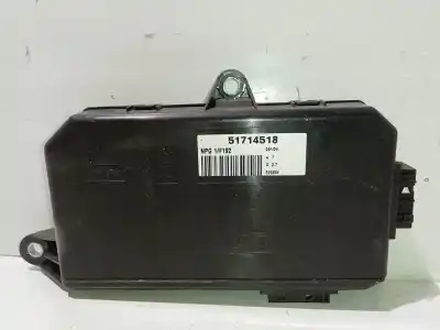 Peça sobressalente para automóvel em segunda mão módulo electrónico do fecho central por fiat stilo (192_) 1.4 16v (192axh1b, 192bxh1b) referências oem iam 51714518