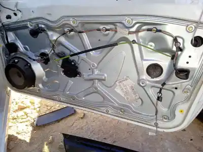 Peça sobressalente para automóvel em segunda mão elevador de vidros dianteiro direito por fiat stilo (192_) 1.4 16v (192axh1b, 192bxh1b) referências oem iam 46831652