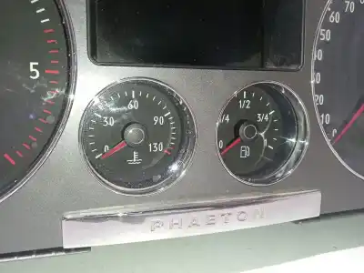 Second-hand car spare part dashboard for vw phaeton (3d1, 3d2, 3d3, 3d4, 3d6, 3d7, 3d8, 3d9) 3.0 v6 tdi 4motion oem iam references 3d0920885a  6033ed0094