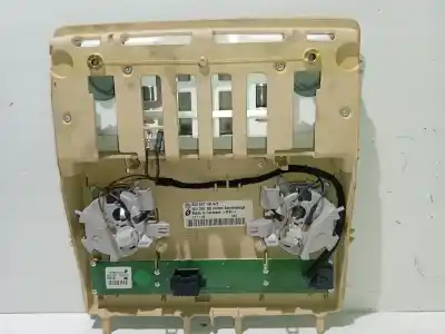 Pièce détachée automobile d'occasion lumière intérieure pour vw phaeton (3d1, 3d2, 3d3, 3d4, 3d6, 3d7, 3d8, 3d9) 3.0 v6 tdi 4motion références oem iam 3d094713692y  