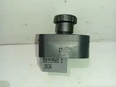 Second-hand car spare part rearview side mirror switch for vw phaeton (3d1, 3d2, 3d3, 3d4, 3d6, 3d7, 3d8, 3d9) 3.0 v6 tdi 4motion oem iam references 3d0959565c  