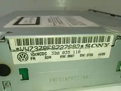 Second-hand car spare part audio system / radio cd for vw phaeton (3d1, 3d2, 3d3, 3d4, 3d6, 3d7, 3d8, 3d9) 3.0 v6 tdi 4motion oem iam references 3d0035110  