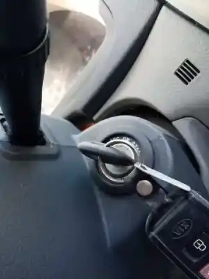 Second-hand car spare part ignition switch for kia cerato 1.6 lx berlina oem iam references 954202d000  