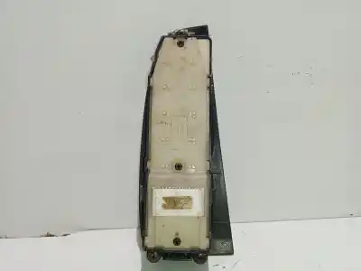 Second-hand car spare part left front power window switch for toyota avensis berlina (t25) 2.0 d-cat oem iam references 8482005100  