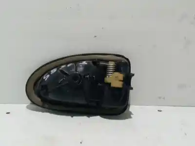 Автозапчасти б/у левая передняя внутренняя ручка за renault clio ii (bb_, cb_) 1.2 (bb0a, bb0f, bb10, bb1k, bb28, bb2d, bb2h, cb0a,... ссылки oem iam 8200646947  