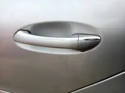 Recambio de automóvil de segunda mano de MANETA EXTERIOR TRASERA IZQUIERDA para MERCEDES-BENZ CLASE C (W203)  referencias OEM IAM A2117600970  