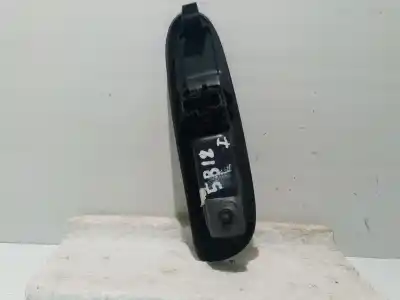 Автозапчасти б/у выключатель левого переднего окна за renault clio ii (bb_, cb_) 1.2 (bb0a, bb0f, bb10, bb1k, bb28, bb2d, bb2h, cb0a,... ссылки oem iam 8200084003e1  