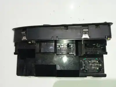 Second-hand car spare part left front power window switch for bmw 5 (e39) 520 i oem iam references 6904306  