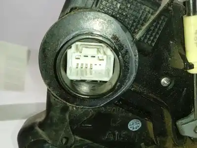 Автозапчасти б/у замок левой передней двери за toyota rav 4 iii (_a3_) 2.2 d 4wd (ala30_) ссылки oem iam 6904042241  