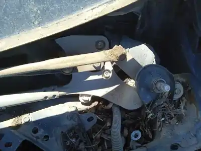 Автозапчасти б/у мотор переднего стеклоочистителя за toyota rav 4 iii (_a3_) 2.2 d 4wd (ala30_) ссылки oem iam 8511042150