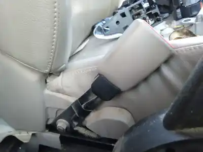 Автозапчасти б/у левый передний крюк ремня за toyota rav 4 iii (_a3_) 2.2 d 4wd (ala30_) ссылки oem iam 7323042120e0  