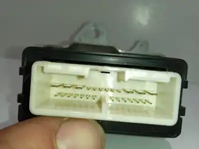 Автозапчастина б/у електронний модуль для toyota rav 4 iii (_a3_) 2.2 d 4wd (ala30_) посилання на oem iam 8594042020  4230001000