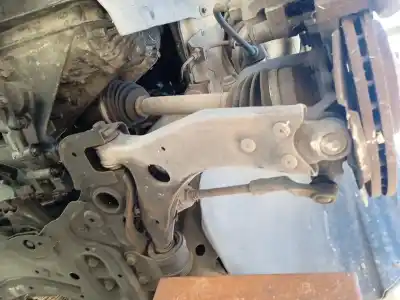 İkinci el araba yedek parçası ÖN SOL ALT SÜSPANSIYON KOLU için VOLVO S40 II (544)  OEM IAM referansları 31277464  31277463