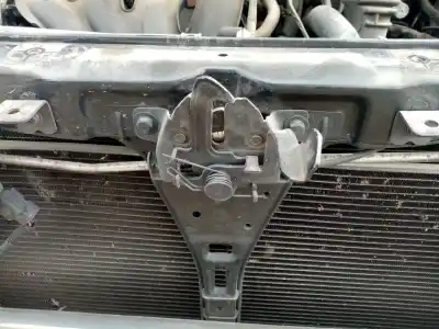 Автозапчастина б/у замок капота для kia cee'd fastback (ed) 1.4 cvvt посилання на oem iam 811301h200