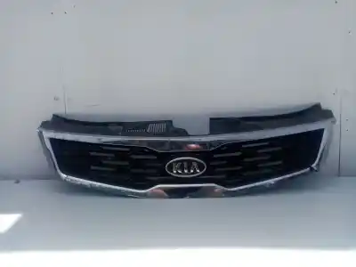 Автозапчастина б/у передня решіта для kia cee'd fastback (ed) 1.4 cvvt посилання на oem iam 863501h500