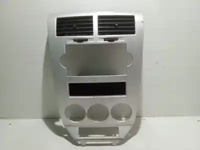 Автозапчастина б/у молдинг для dodge caliber 2.0 crd посилання на oem iam 0yd501z2ad