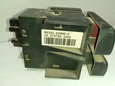 Piesă de schimb auto la mâna a doua avertizare pentru toyota corolla (_e12_) 2.0 d-4d (cde120_) referințe oem iam 8433202080a  