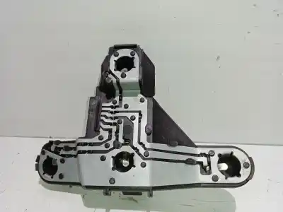 Pezzo di ricambio per auto di seconda mano portalampada per toyota corolla (_e12_) 2.0 d-4d (cde120_) riferimenti oem iam 