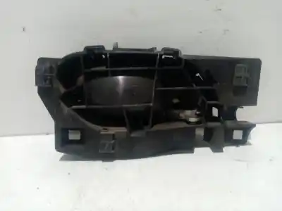Автозапчастина б/у ліва передня внутрішня ручка для peugeot 207/207+ (wa_, wc_) 1.4 посилання на oem iam 96802456vv  