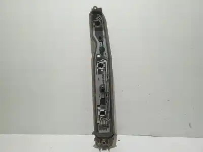 Second-hand car spare part lampholder for opel corsa c (x01) 1.3 cdti (f08, f68) oem iam references 