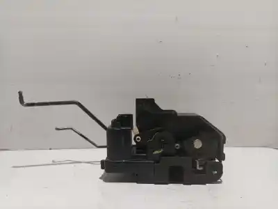 Pezzo di ricambio per auto di seconda mano Serratura Porta Anteriore Sinistra per HYUNDAI GETZ (TB) 1.3 Riferimenti OEM IAM 813101C211  