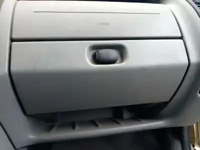 Автозапчастина б/у бардачок для nissan primastar autobús (x83) dci 100 посилання на oem iam 6825200qad