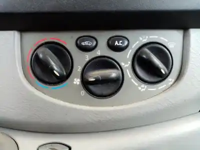 Автозапчастина б/у контроль опалення / кондиціонації для nissan primastar autobús (x83) dci 100 посилання на oem iam 2751100qah