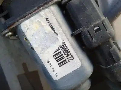 Автозапчастина б/у двигатель переднього правого скла для renault megane ii ranchera familiar (km0/1_) 1.5 dci (km16, km1e) посилання на oem iam 8201010925  
