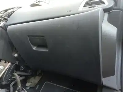 Автозапчастина б/у бардачок для opel astra j (p10) 1.7 cdti (68) посилання на oem iam 2209667