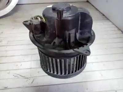 Peça sobressalente para automóvel em segunda mão  por FORD TOURNEO CONNECT (TC7)  Referências OEM IAM 1111936  1736002601