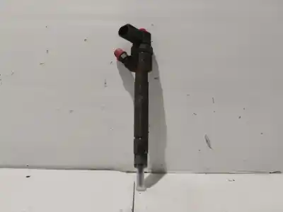 Pezzo di ricambio per auto di seconda mano iniettore per mercedes clase c (w203) berlina 220 cdi (203.006) riferimenti oem iam a6110700587  0445110012