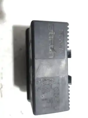 İkinci el araba yedek parçası RÖLE için CITROEN SAXO (S0, S1)  OEM IAM referansları 240104  